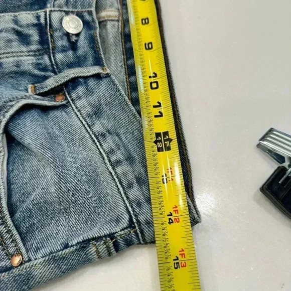 Pacsun patched girlfriend jeans, patches, distressed, raw hem. Size 24 - Picture 5 of 16